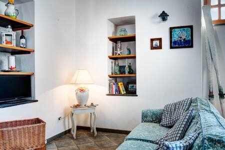 La Cabane Bleau The Perfect Beachfront Apartment Marina del Cantone ภายนอก รูปภาพ